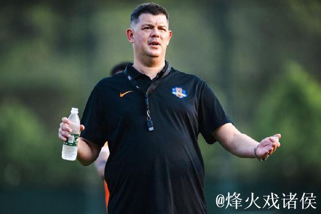 苦练防守 放下包袱 敢打敢拼-- 梅州拒绝中超六连败 苦练防守 放下包袱 敢打敢拼-- 梅州拒绝中超六连败